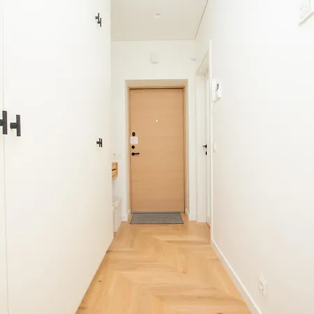 Apartment Cohost I Cozy With Stunning Forest View *